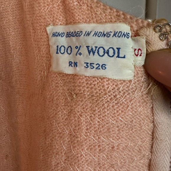 Stunning 1960's Vintage Handbeaded Pink Top Small - Picture 3 of 4